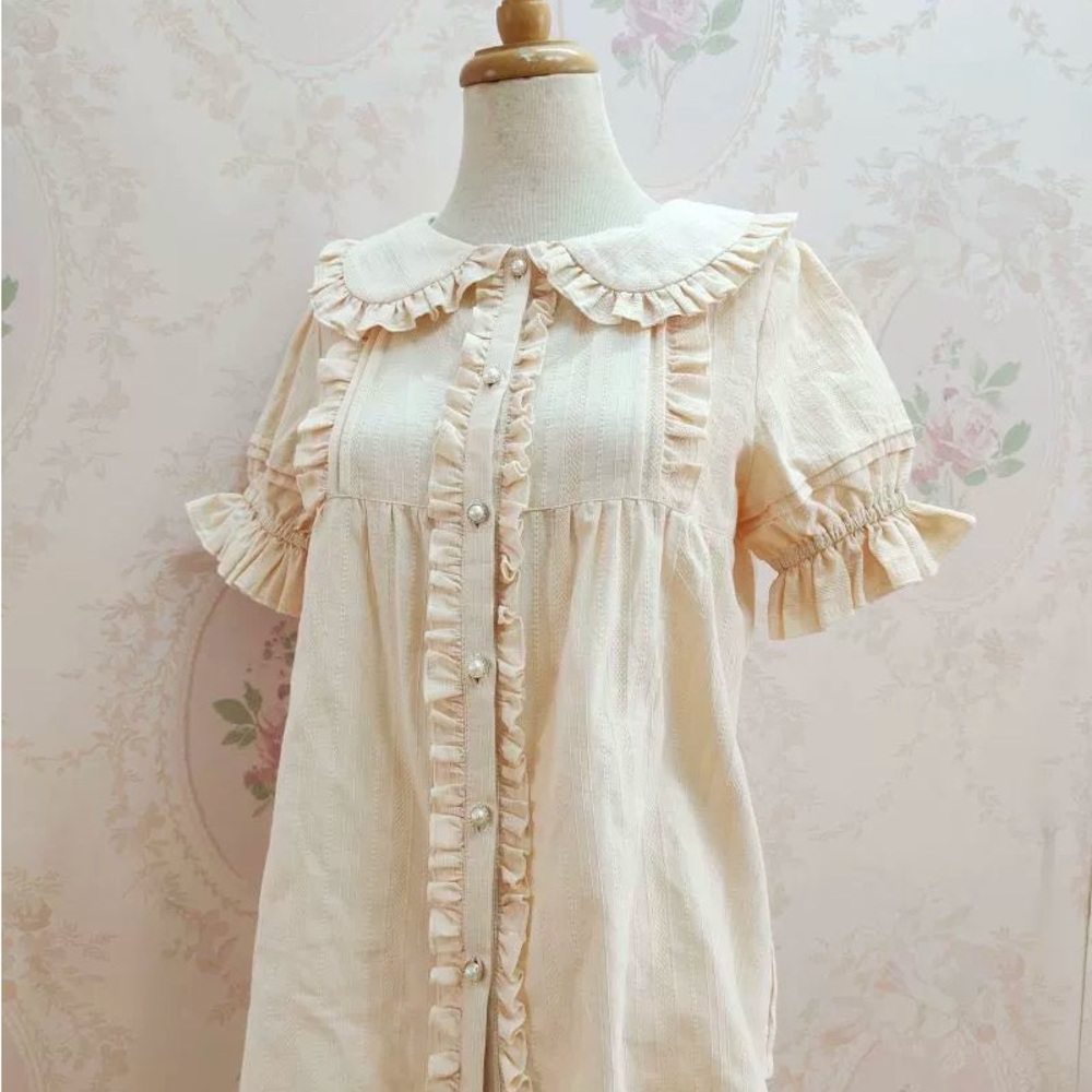 EGL Cream Ruffle Button-Front Blouse Peter Pan Collar Ruffle Indie Chinese Brand